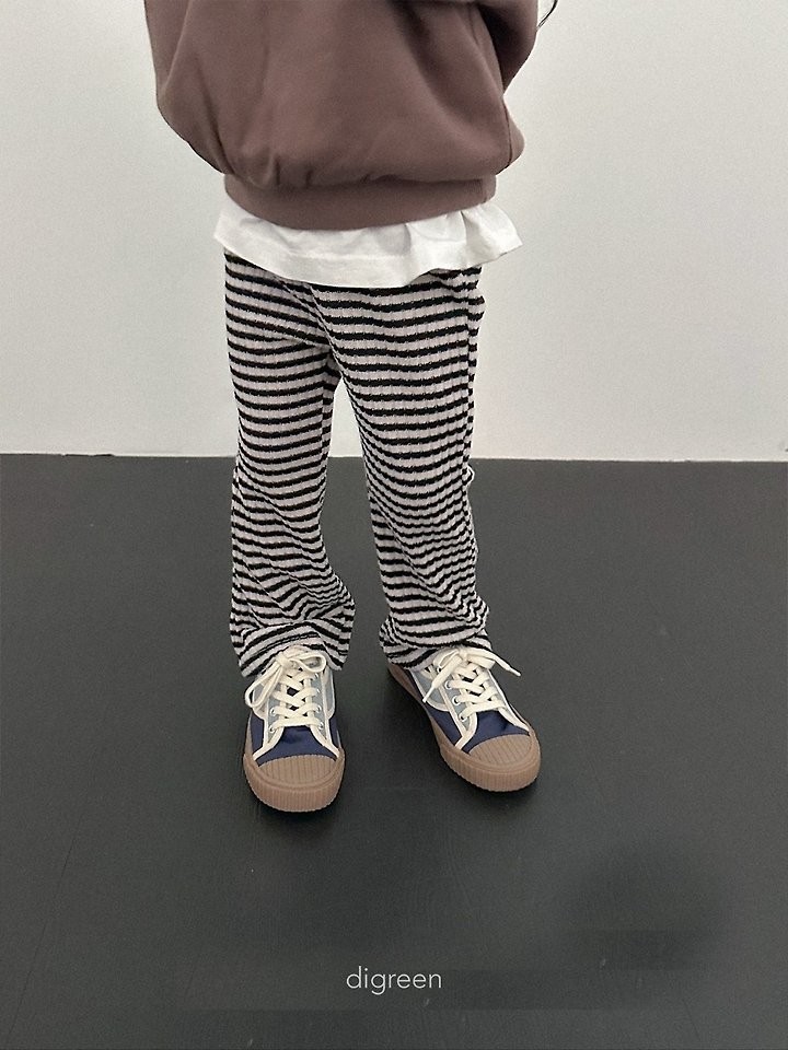 ロゼブーツカットパンツ
