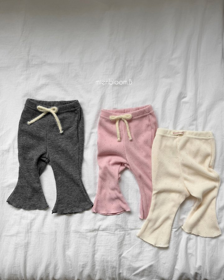 ニットブーツカットパンツ