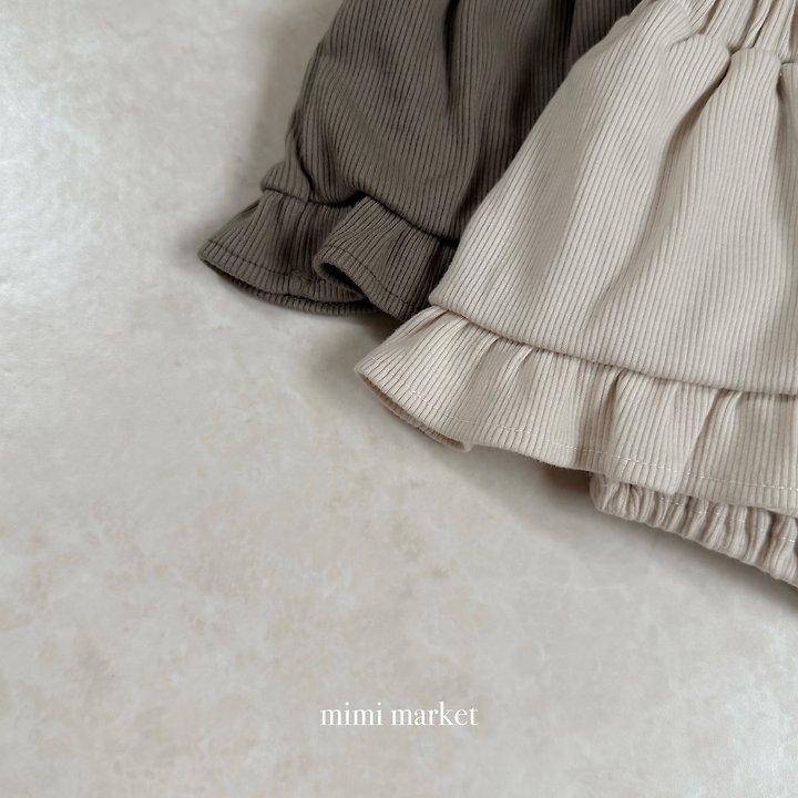 リブカンカンブルマ 19