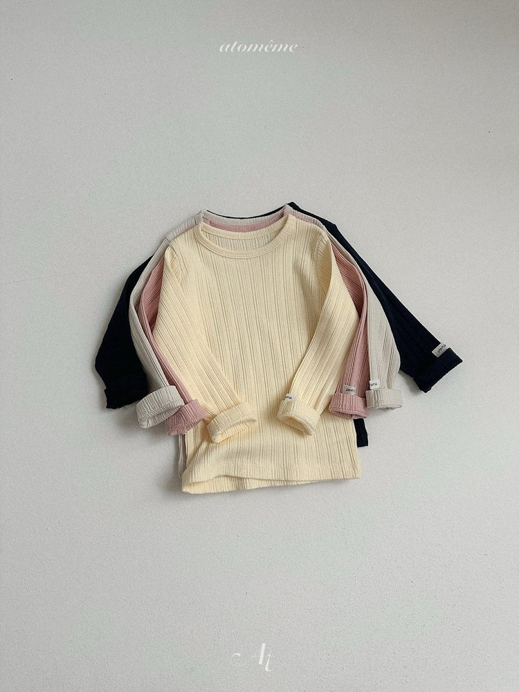 ヘーゼルTシャツ