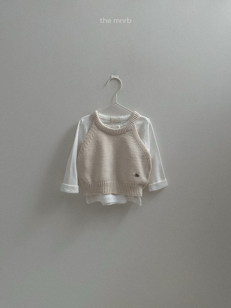 カイリーボタンTシャツ 12